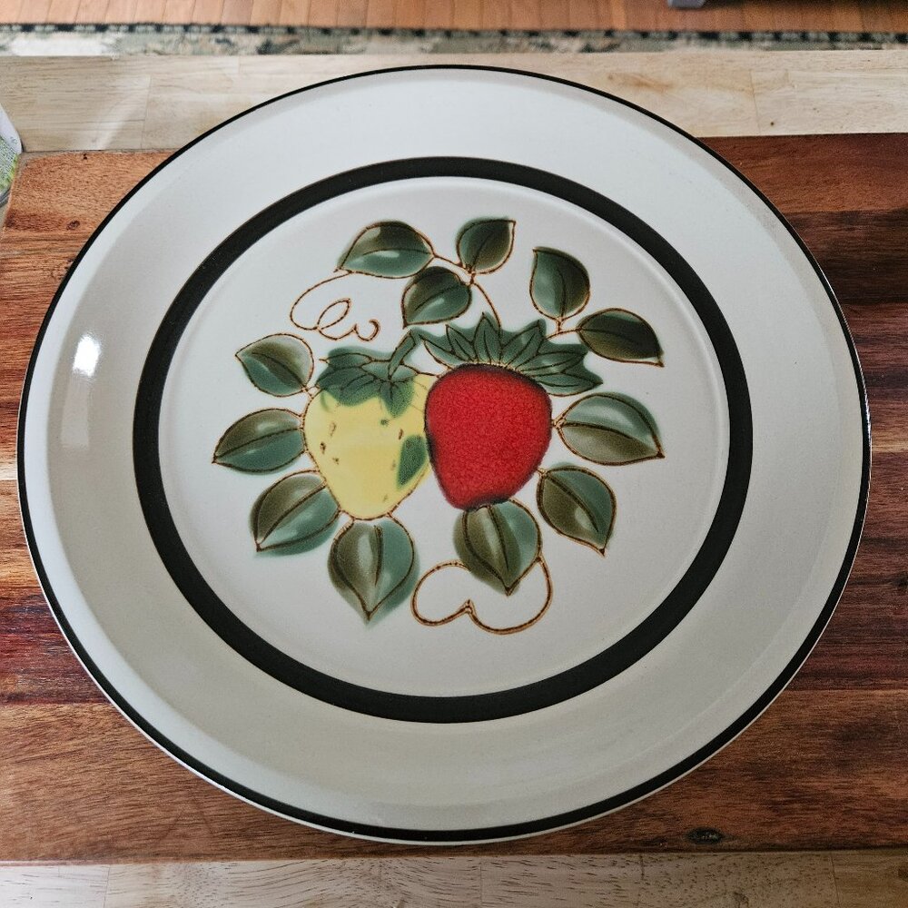 vintage sears strawberries freezer to oven stoneware platter made in Japan